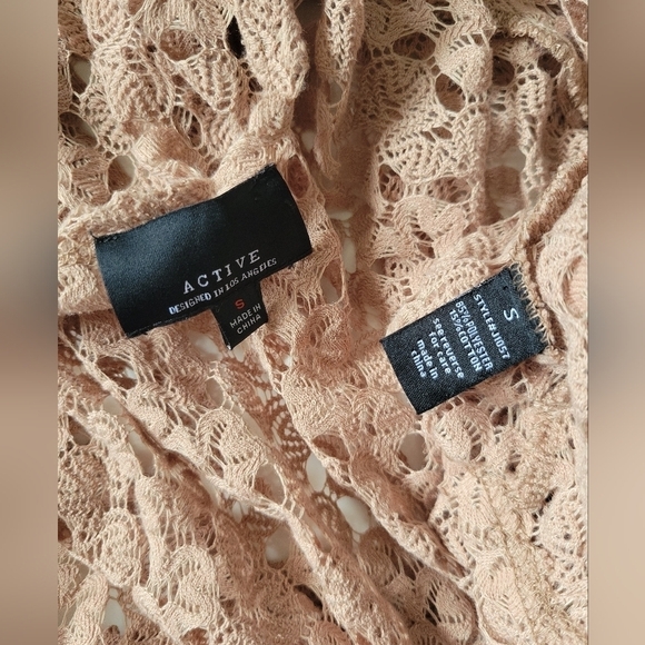 Active Crochet Waterfall Open-Front Cardigan Tan Small - Picture 5 of 6